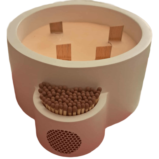 47129c92-d10d-4bd8-ab31-17214a2e921d-1-1.png Στρογγυλό Δοχείο Λευκό Με Κερί & Θήκη Για Σπίρτα