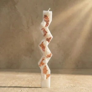 zikzakxryso Λευκή Λαμπάδα Ζικ Ζακ Με Καρδιές & Φύλλα Χρυσού