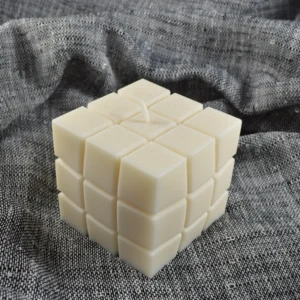 Κερί-Rubiks-Cube-10012-scaled-1.webp Κερί Rubik’s Cube