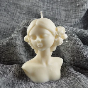 Κερί-Άγαλμα-Γυναίκας-10035-scaled-1.webp Κερί Άγαλμα Γυναίκας